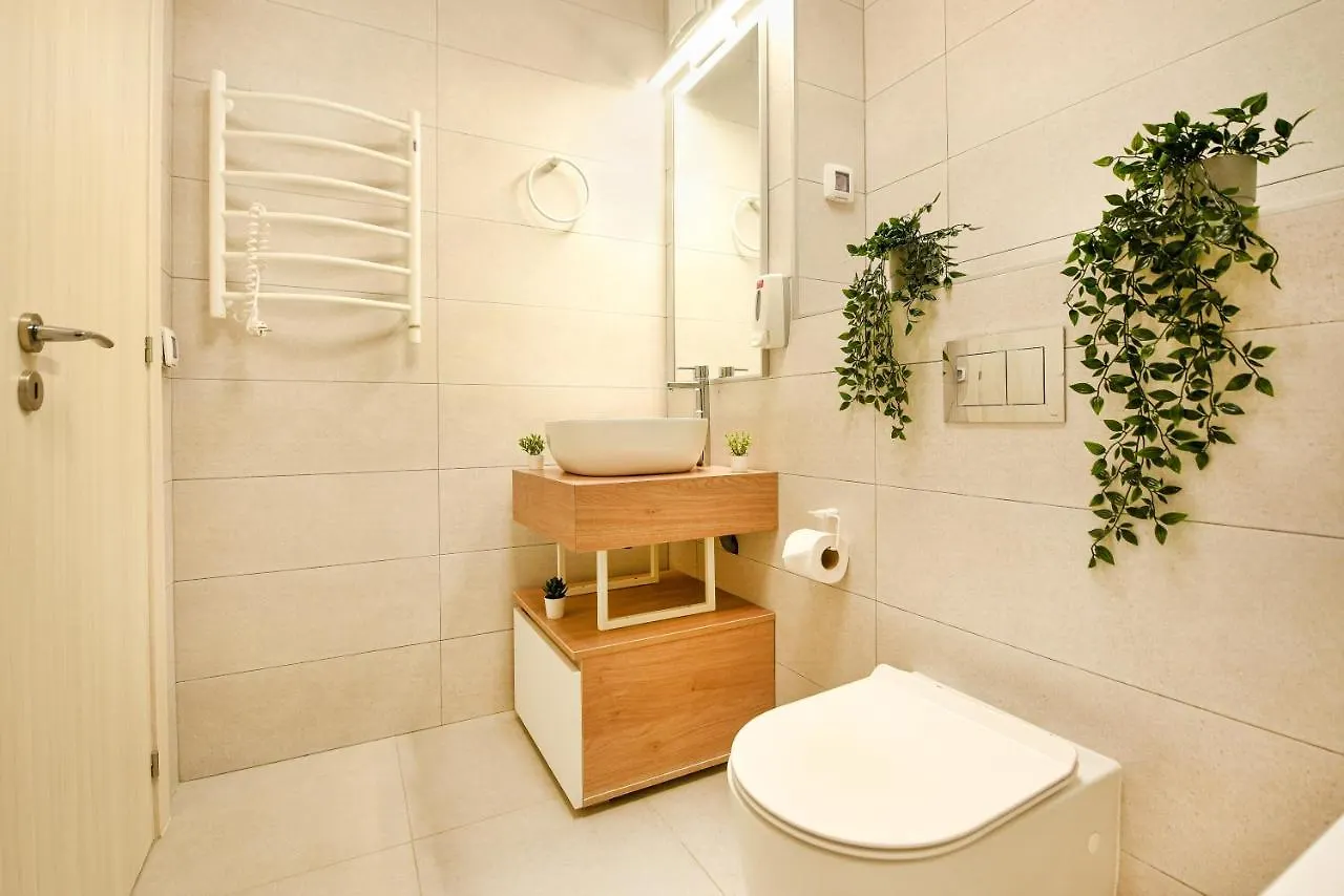 דירות בוקרשט Colorful Fusion - Modern 1Br Near Romexpo Center