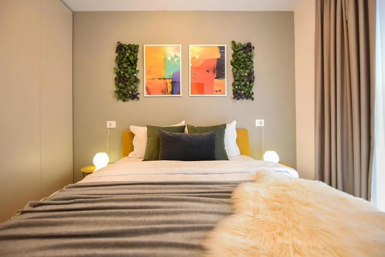 דירות בוקרשט Colorful Fusion - Modern 1Br Near Romexpo Center רומניה